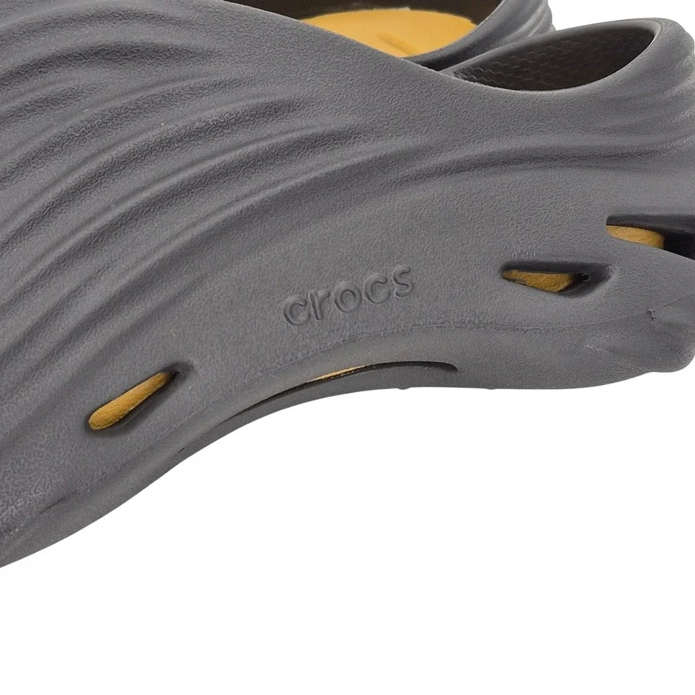 Crocs Echo Wave Clogs Black Sand Adult Men's Size 11 Shoes 210521-0LD Unisex